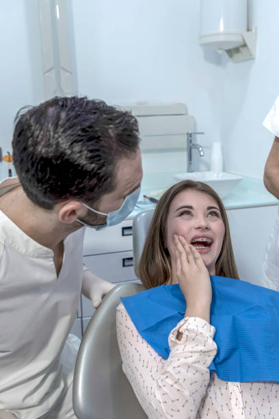 Best Broken or Cracked Tooth Emergency Dentist in Leesburg, VA